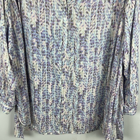 NYDJ Artsy Pastel Split Neck Henley Pullover Long Sleeve Blouse 2X Purple Lilac - Picture 4 of 12